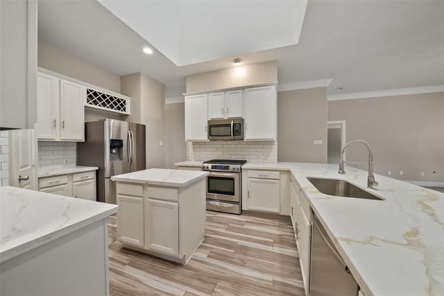 11907 Lakewood Trail, Tomball, TX 77377