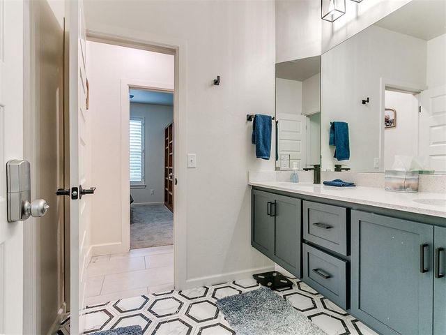 11127 E Sewell Avenue, Choctaw, OK 73020