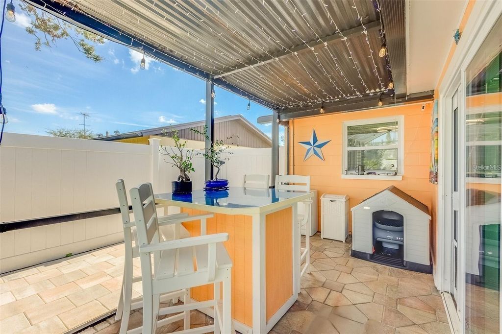 Image 25 of property listing at 3309 JACKSON DRIVE, Holiday, FL 34691