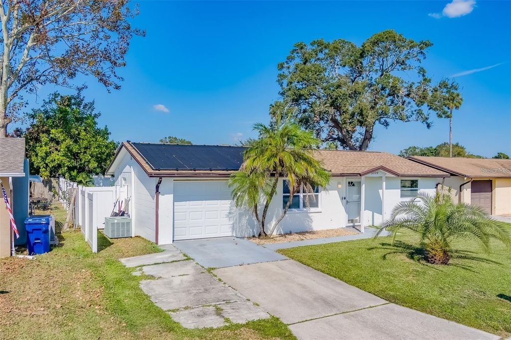 Image 36 of property listing at 3309 JACKSON DRIVE, Holiday, FL 34691