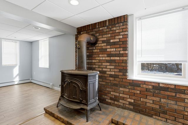 29 Nottingham Drive, Nashua, NH 03062