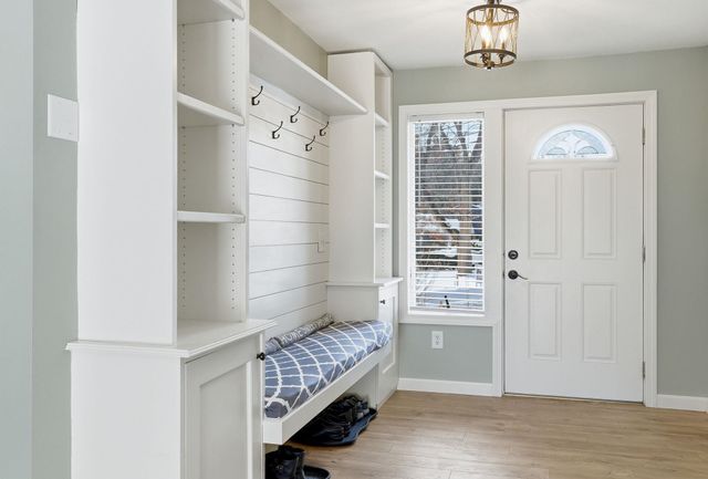 29 Nottingham Drive, Nashua, NH 03062