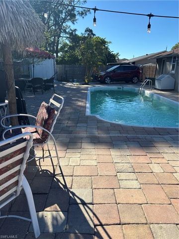 4920 21st PL SW, Naples, FL 34116