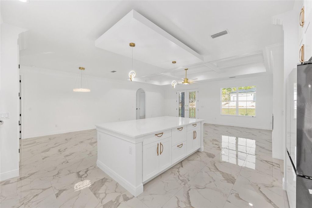 Image 13 of property listing at 12992 SW 64TH LANE, Ocala, FL 34481