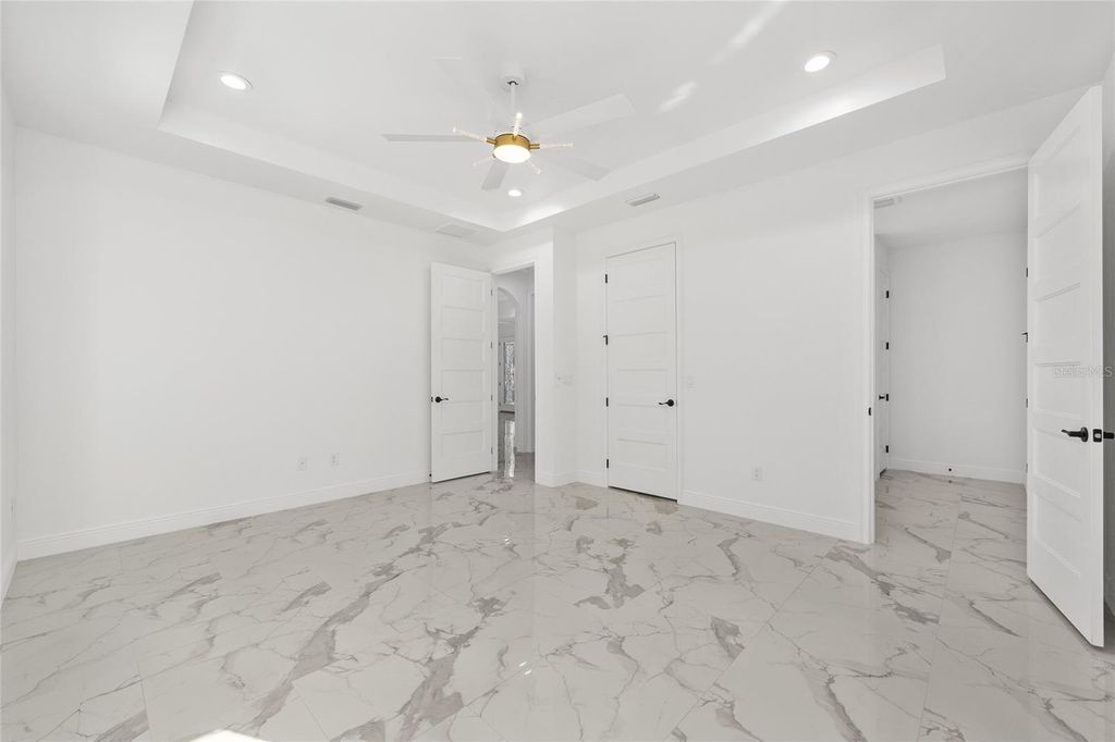 Image 22 of property listing at 12992 SW 64TH LANE, Ocala, FL 34481