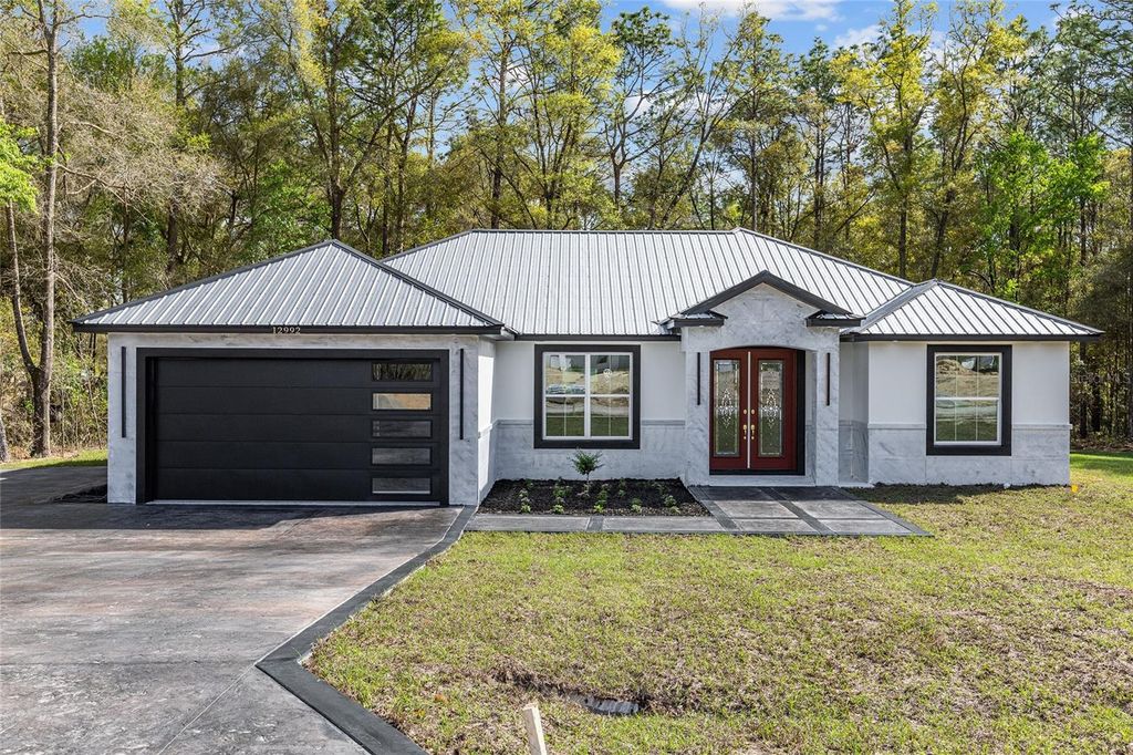 Image 5 of property listing at 12992 SW 64TH LANE, Ocala, FL 34481