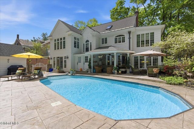 8 Westover Road, Troy, NY 12180