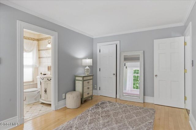 8 Westover Road, Troy, NY 12180