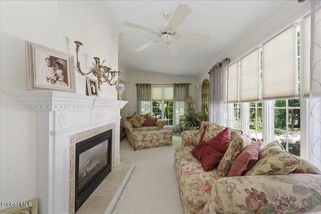 8 Westover Road, Troy, NY 12180