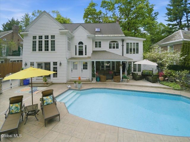 8 Westover Road, Troy, NY 12180