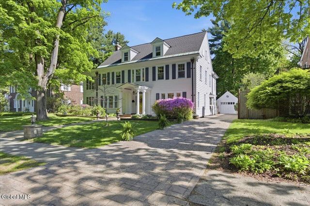 8 Westover Road, Troy, NY 12180