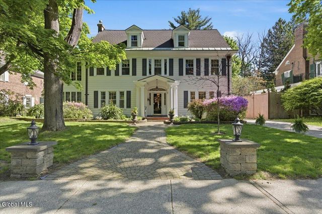 8 Westover Road, Troy, NY 12180