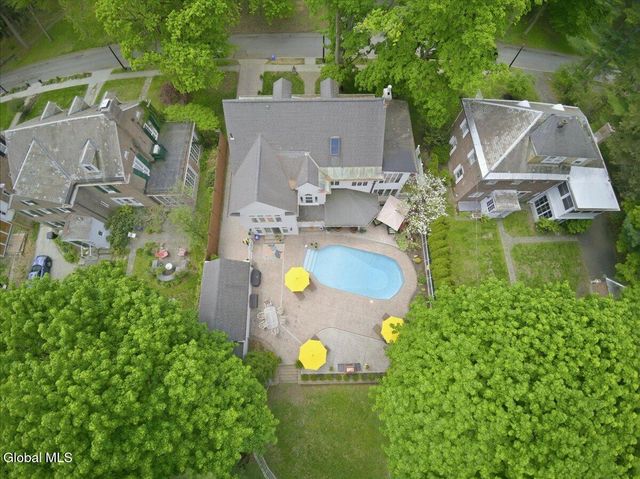 8 Westover Road, Troy, NY 12180