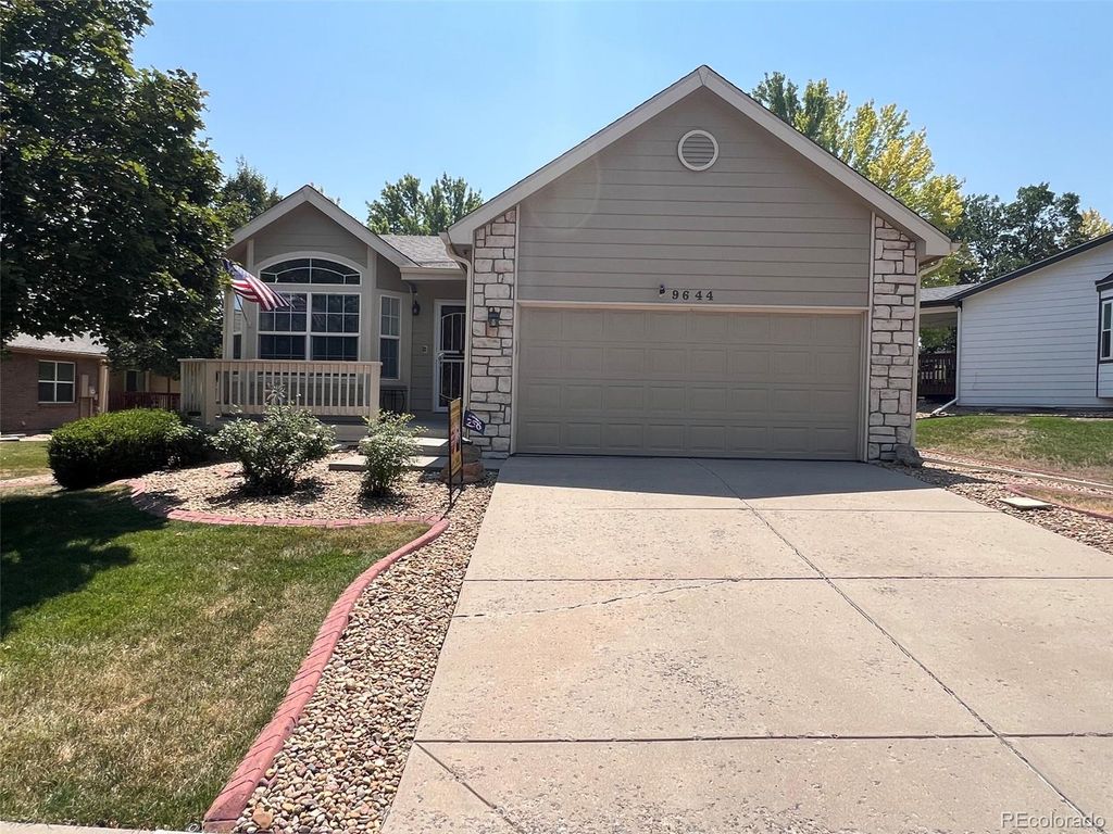 9644 W Euclid Drive, Littleton, CO 80123