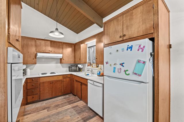 510 S Quince Avenue, Exeter, CA 93221