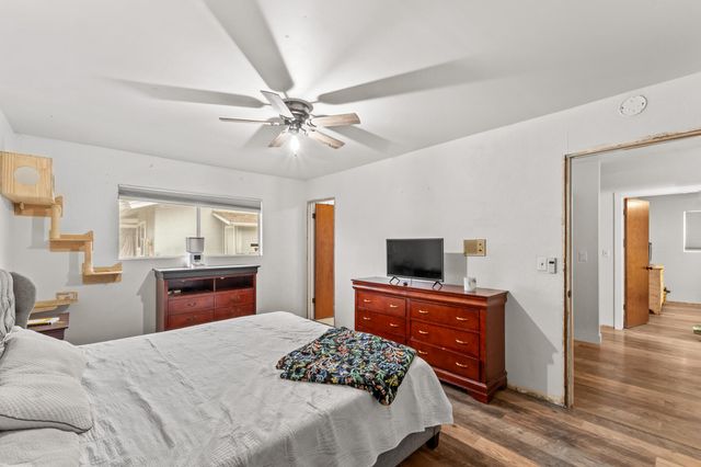 510 S Quince Avenue, Exeter, CA 93221