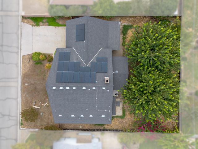 510 S Quince Avenue, Exeter, CA 93221