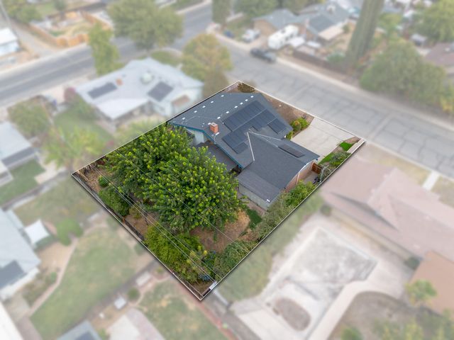 510 S Quince Avenue, Exeter, CA 93221