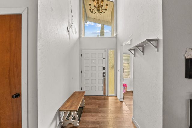 510 S Quince Avenue, Exeter, CA 93221