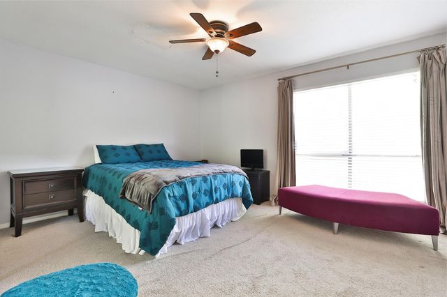 5005 Georgi Lane 93, Houston, TX 77092