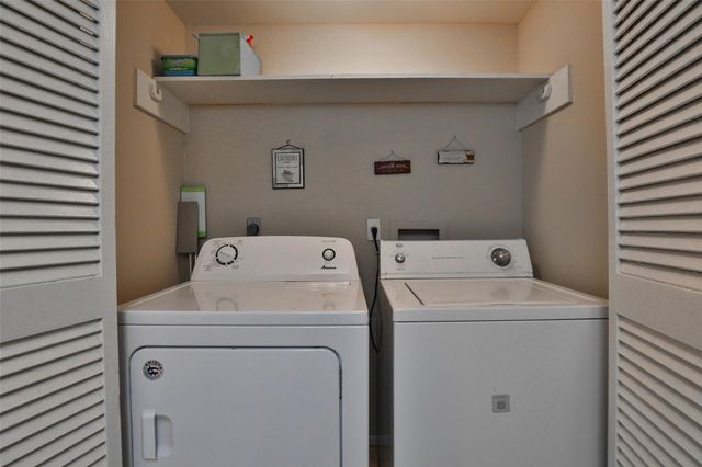 5005 Georgi Lane 93, Houston, TX 77092