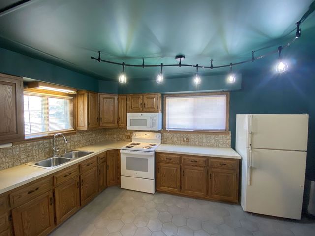534 Ament Street, Owosso, MI 48867