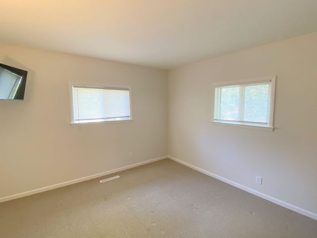 534 Ament Street, Owosso, MI 48867