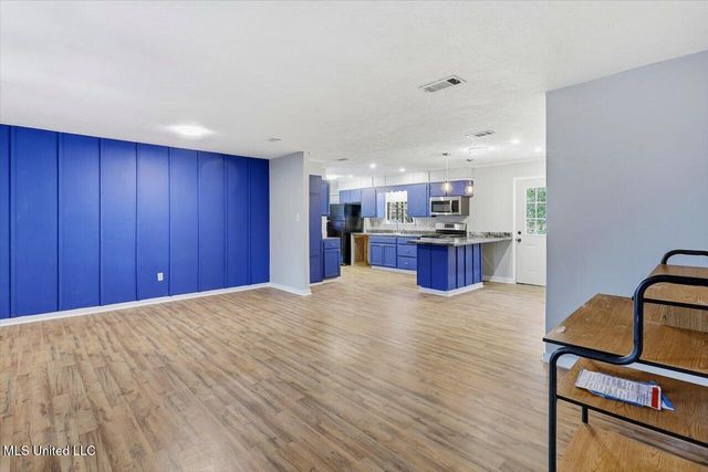 6650 Abraham Lincoln Drive, Jackson, MS 39213