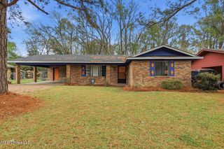 6650 Abraham Lincoln Drive, Jackson, MS 39213
