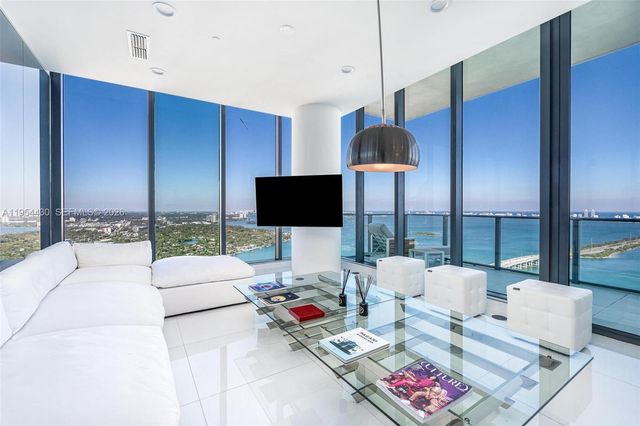 3131 NE 7th Avenue UPH5303, Miami, FL 33137