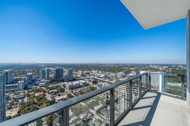 3131 NE 7th Avenue UPH5303, Miami, FL 33137