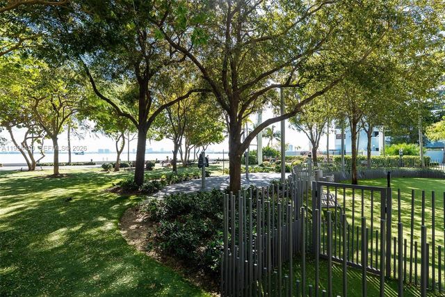 3131 NE 7th Avenue UPH5303, Miami, FL 33137