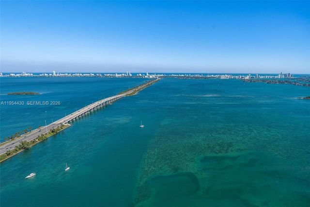 3131 NE 7th Avenue UPH5303, Miami, FL 33137