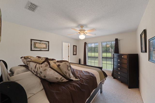 24068 Stonewood Drive, Whitney, TX 76692