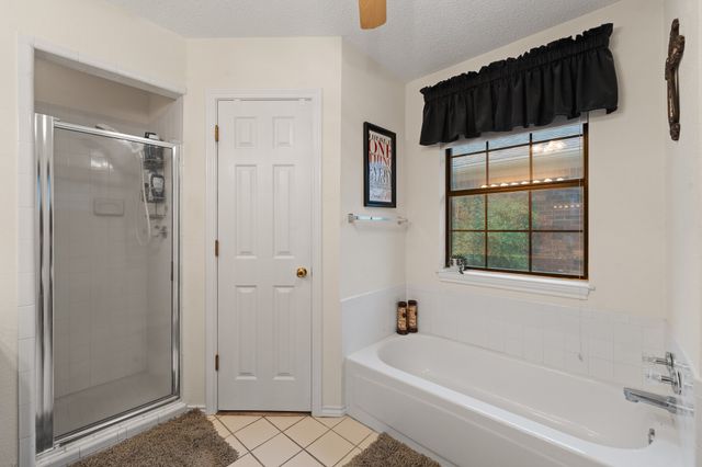 24068 Stonewood Drive, Whitney, TX 76692