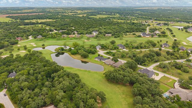 24068 Stonewood Drive, Whitney, TX 76692