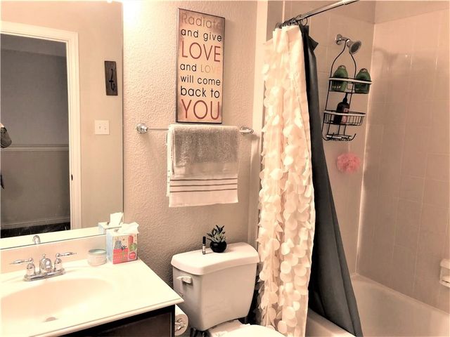 802 Apple Hill Drive, Allen, TX 75013