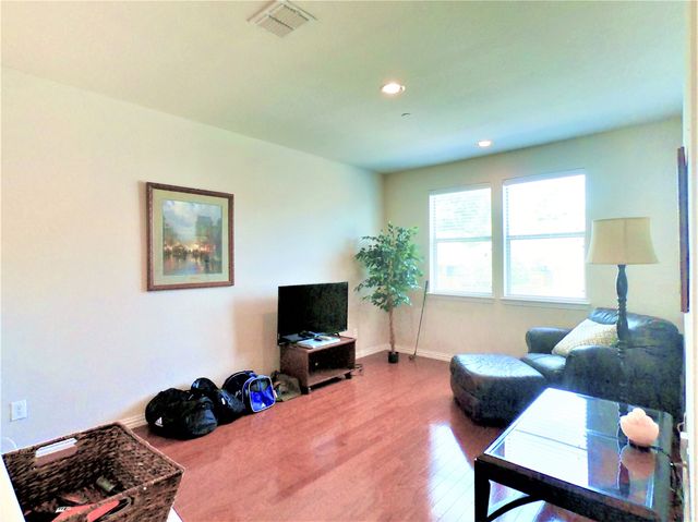 802 Apple Hill Drive, Allen, TX 75013