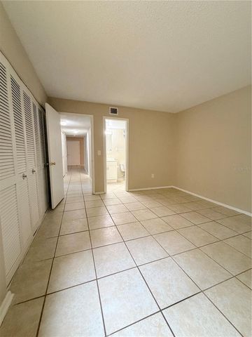 908 LAKE DESTINY ROAD B, Altamonte Springs, FL 32714