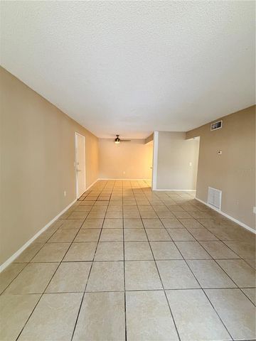 908 LAKE DESTINY ROAD B, Altamonte Springs, FL 32714