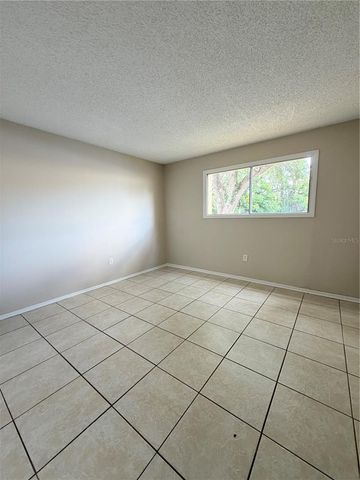 908 LAKE DESTINY ROAD B, Altamonte Springs, FL 32714