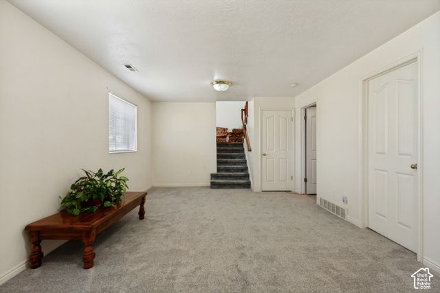 3032 N 2575 W, Farr West, UT 84404