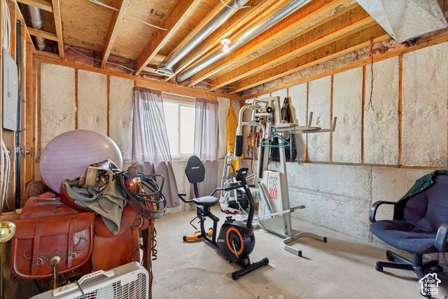 3032 N 2575 W, Farr West, UT 84404