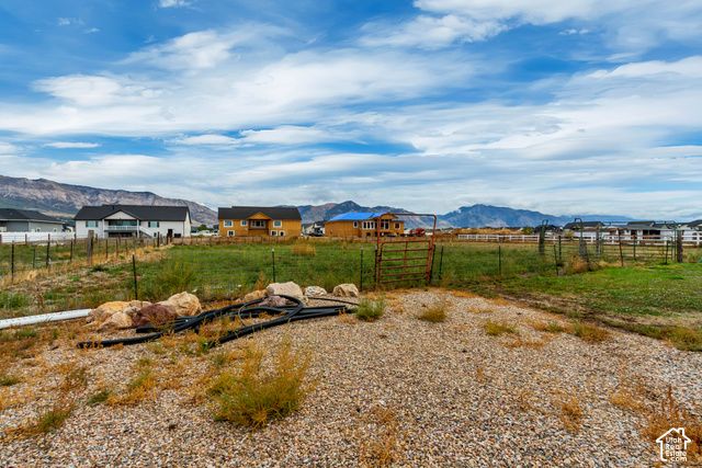 3032 N 2575 W, Farr West, UT 84404