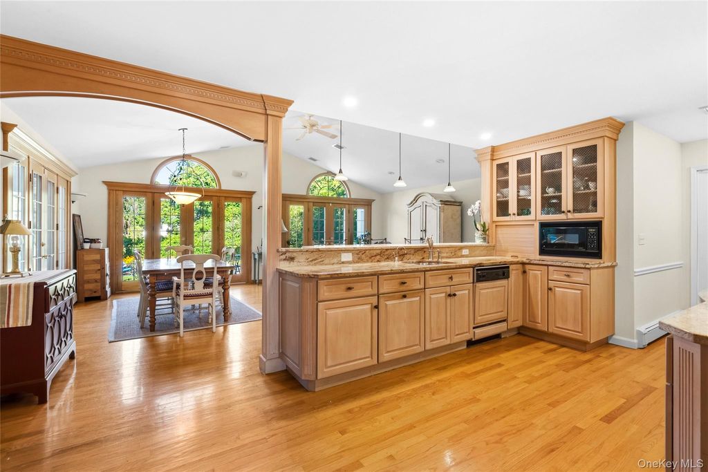 136 Ocean Avenue, Massapequa, NY 11758 — photo 5