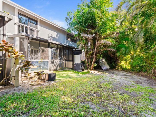 2553 NW 42nd Ave, Coconut Creek, FL 33066