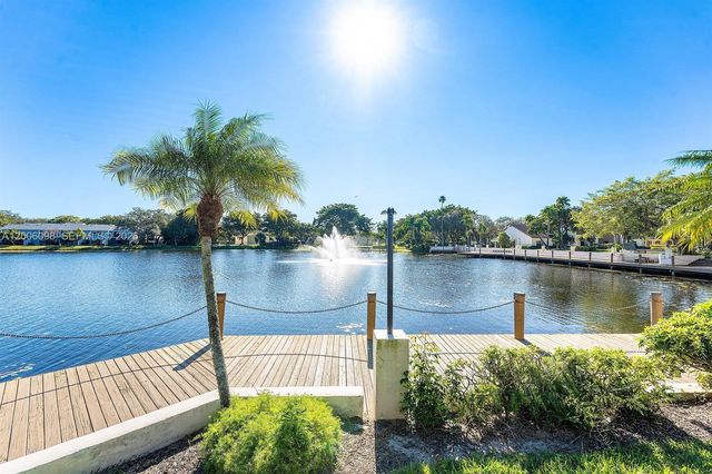 2553 NW 42nd Ave, Coconut Creek, FL 33066