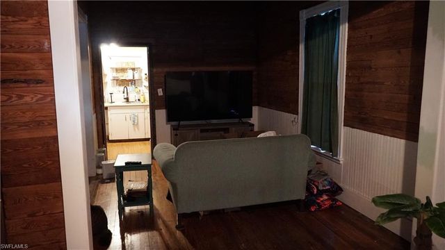 1809 Hough ST, Fort Myers, FL 33901