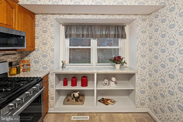 533 CHALET DR W, Millersville, MD 21108