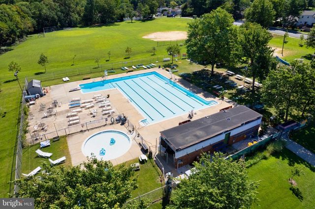 533 CHALET DR W, Millersville, MD 21108